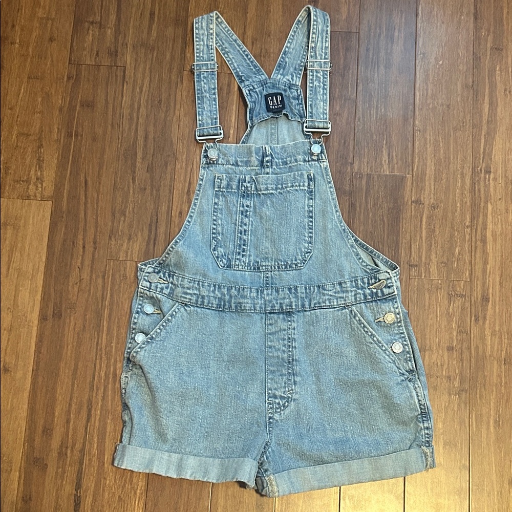 GAP Light Blue Denim Overall Shorts Small